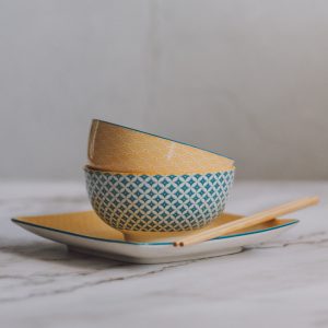 Platos y cuencos de cerámica